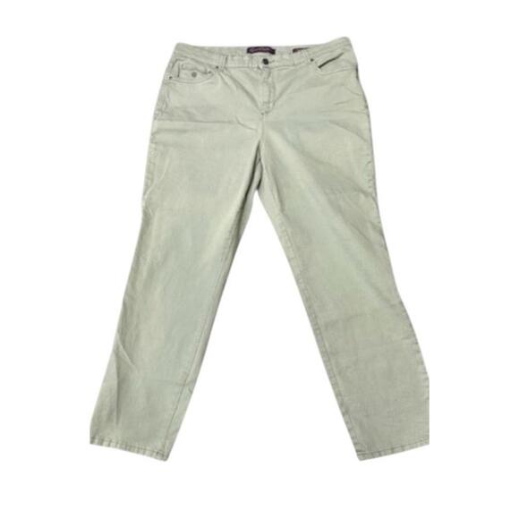 Gloria Vanderbilt Denim - Gloria Vanderbilt Amanda Jeans 18W Light Sage Green Soft-Hued Earth-Toned Comfy